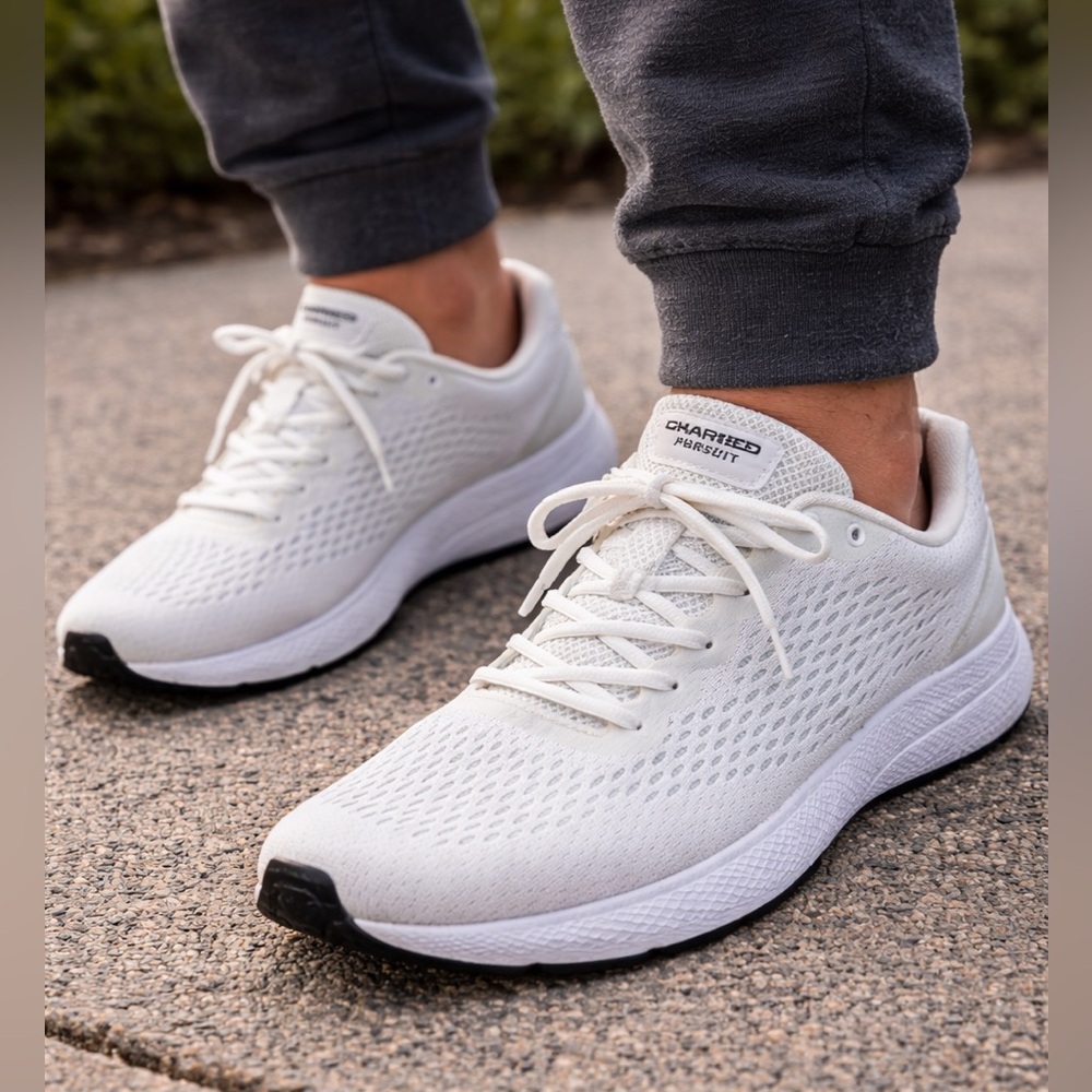 Under Armour Charged Pursuit 2 Running Shoes White Men size 13 Athletic Trainer